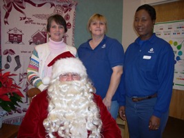 Alagasco provides Breakfast with Santa